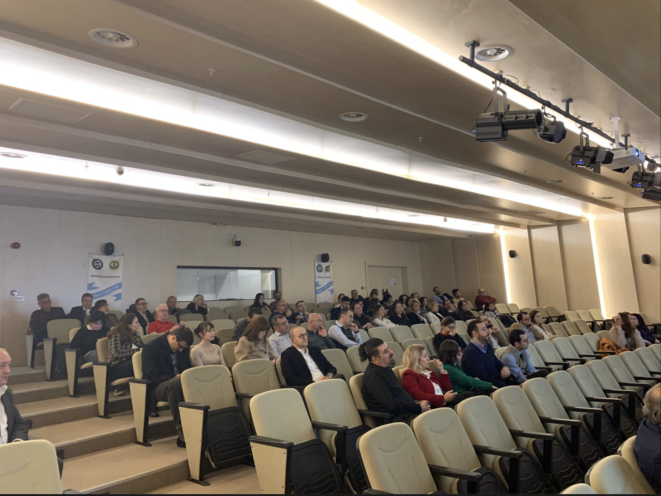 1File .png (4.23 MB)